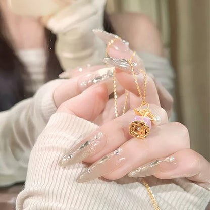 LOVILDS™Blooming Rose Necklace - Change Colors with your Mood!